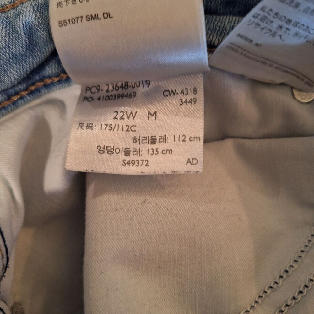 Levis Jeans Womens 22W 414 Light Wash Stretch High Rise Classic Straight - Picture 6 of 12